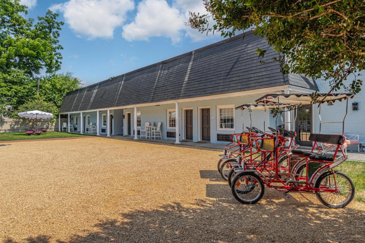 The Chesapeake Inn Urbanna Esterno foto