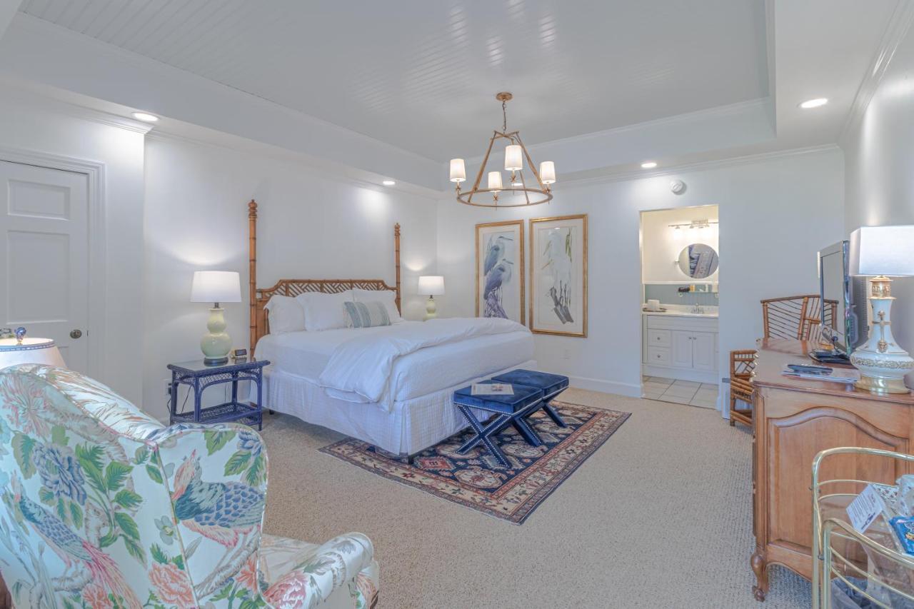 The Chesapeake Inn Urbanna Esterno foto